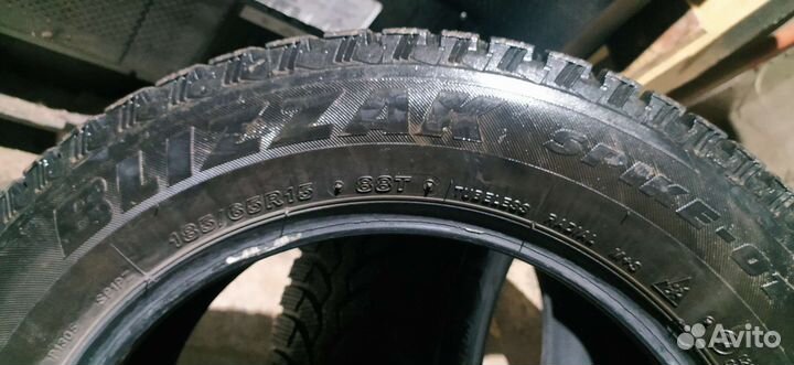 Bridgestone Blizzak Spike-01 185/65 R15