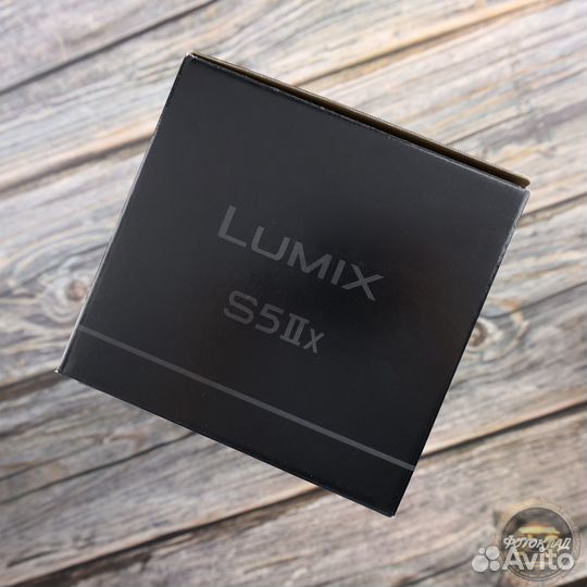 Panasonic Lumix DC-S5 II X Body