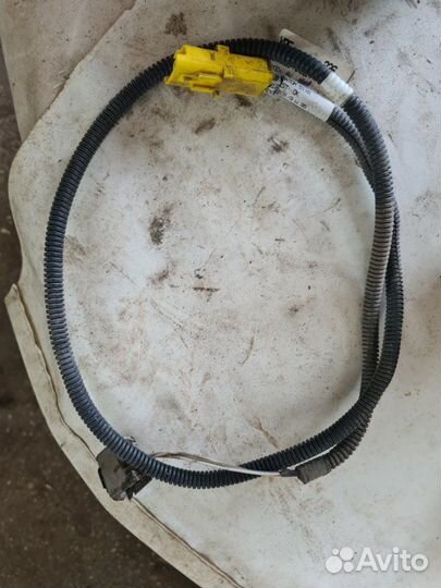 Проводка салона Renault Fluence седан M4R 2011