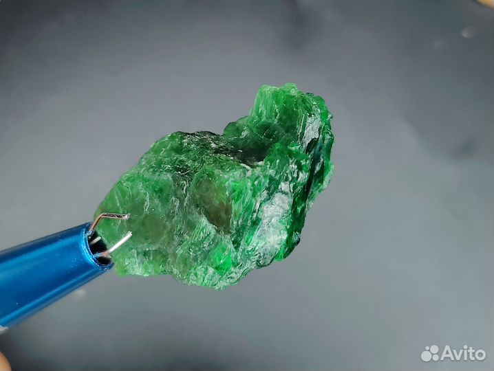 Хромдиопсид. Якутский изумруд