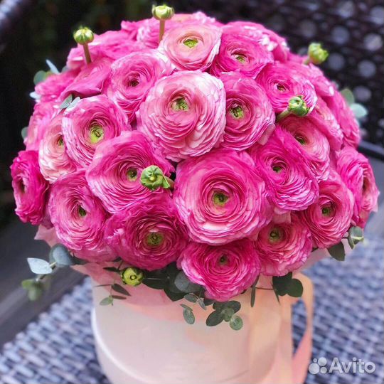 Ранункулюсы, доставка цветов, букеты