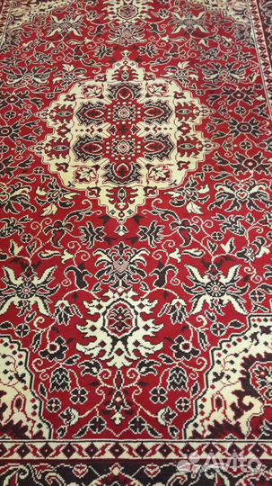 Ковер 2х3м и 142х72см\2шт\