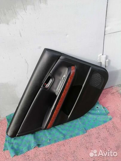 Продаю дверные карты на Тойоту Харриер, Лексус 2 п