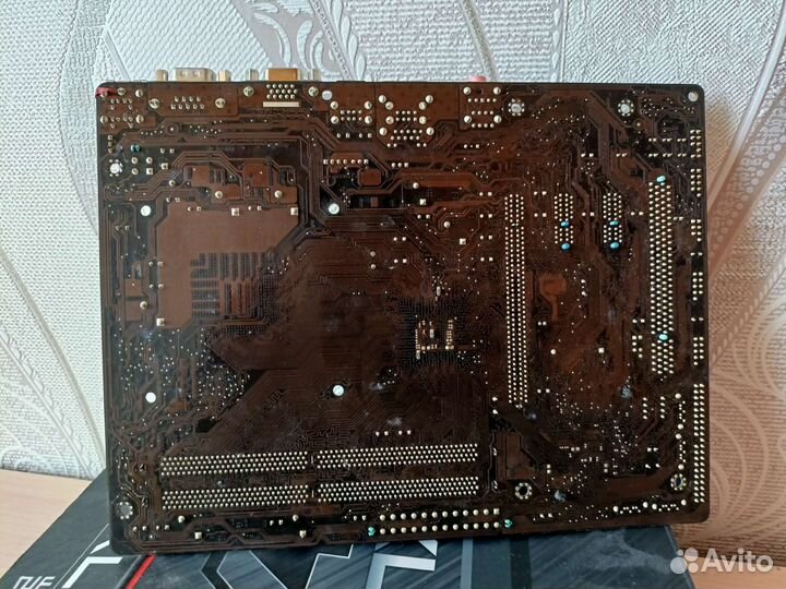 Материнская плата сокет 775 ddr2