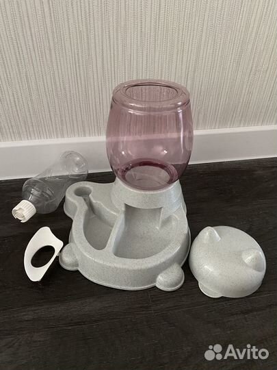 Кормушка с поилкой для кошек