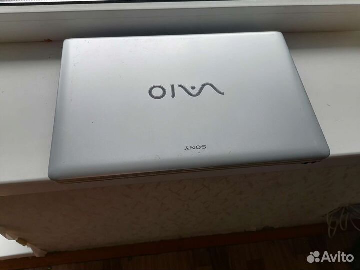 Два ноутбуки сони на запчасти или востановление