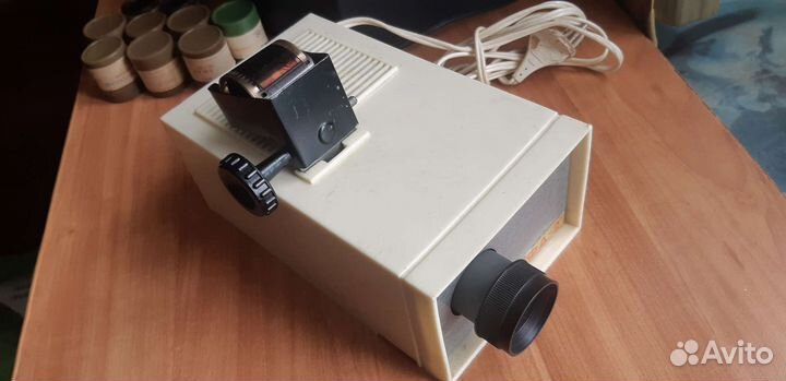 Фильмоскоп и диафильмы