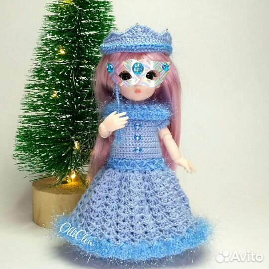 Кукла шарнирная с одеждой