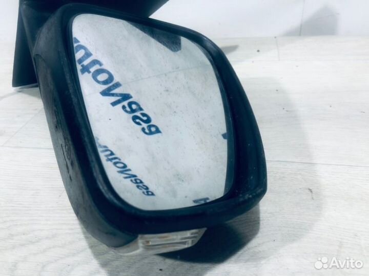 Зеркало левое Renault Logan