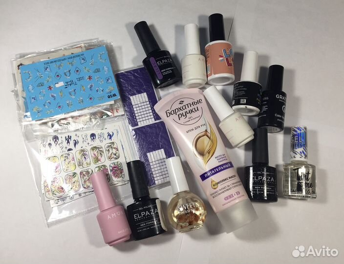 Базы Amokey и гель-лаки для ногтей