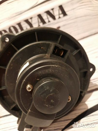 Моторчик отопителя Geely emgrand EC7