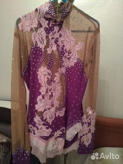 Продаю купальник для художественной гимнастики