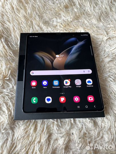 Samsung Galaxy Z Fold4, 12/256 ГБ