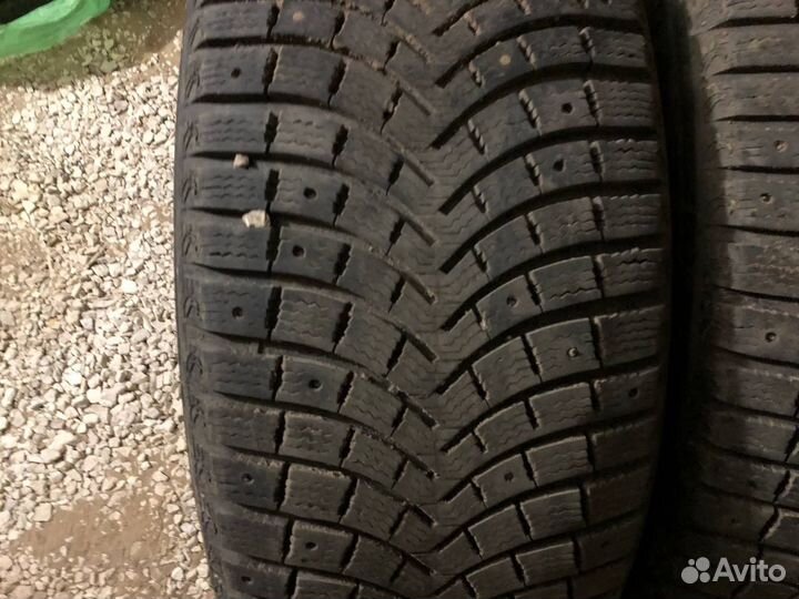 Michelin 4X4 A/T 285/60 R18