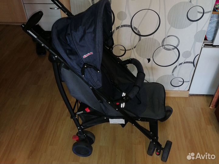 Прогулочная коляска rich family