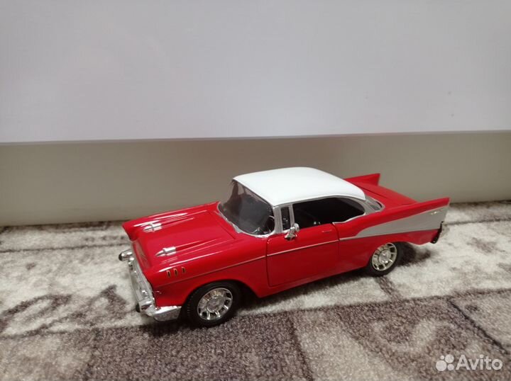 Модель 1:24 Chevrolet Bel Air