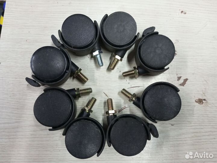 Колеса поворотные- для мебели итд