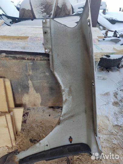 Крыло переднее правое hyundai accent