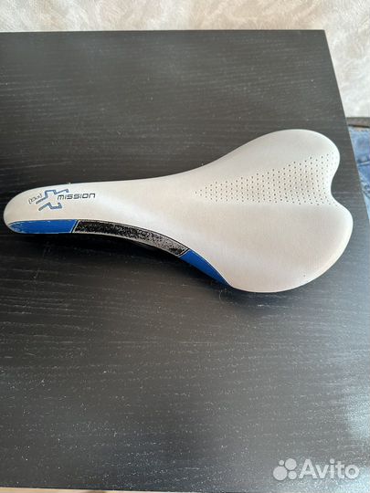 Седло для велосипеда кожаное