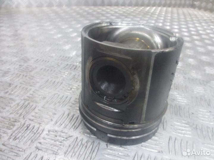 Поршень Scania 1781824