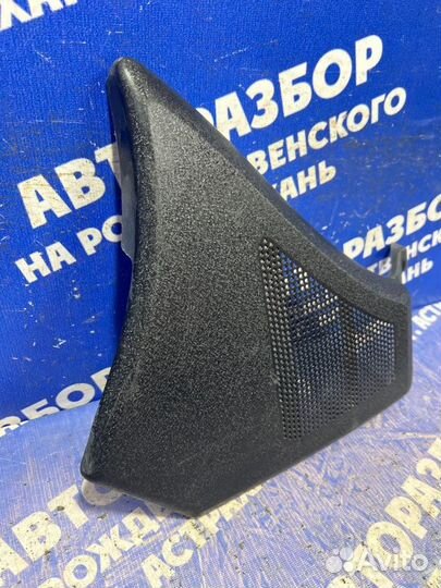 Пластик моторного отсека Audi A6C5 седан AZA 1998