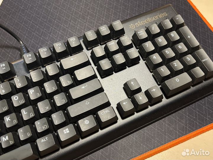 Игровая клавиатура Steelseries Apex M750