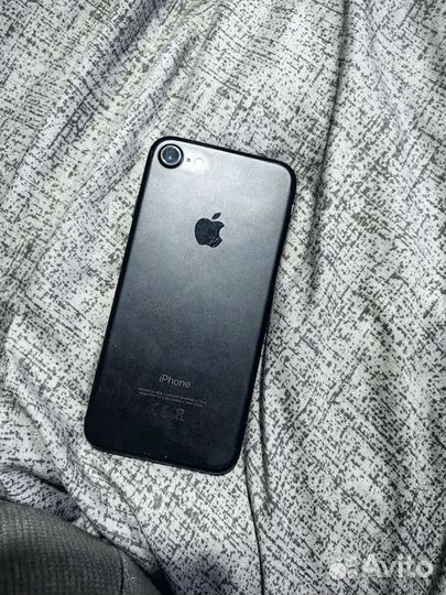 iPhone 7, 32 ГБ