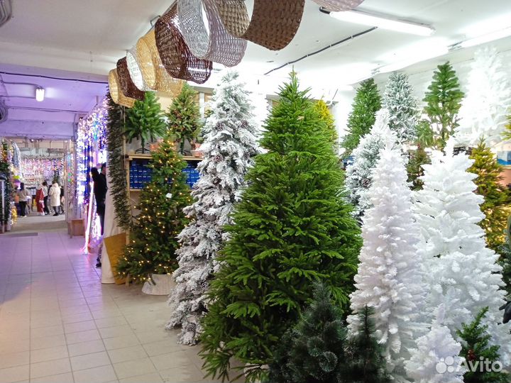 Елка искусственная