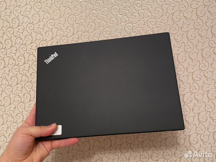 Как новый ThinkPad X390 i5-10210u.8gb.256ssd IPS