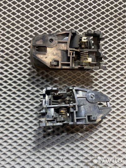 Ручка двери внутренняя Mitsibishi Lancer 9