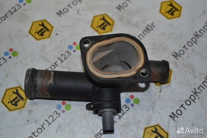 Корпус термостата VAG