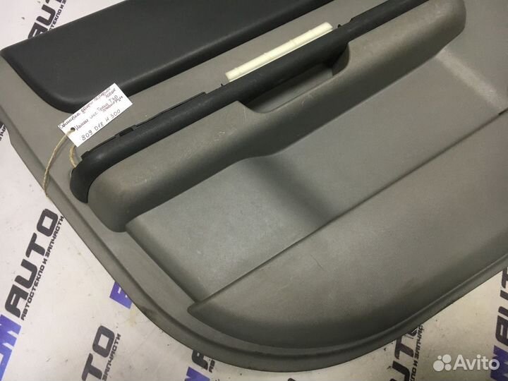 Обшивка двери передней левой Ниссан Икс-Трейл Т30