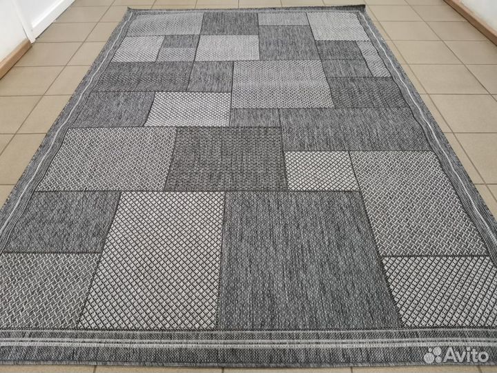 Ковер-циновка размером : 1.60х2.30 (№ 52101) новый