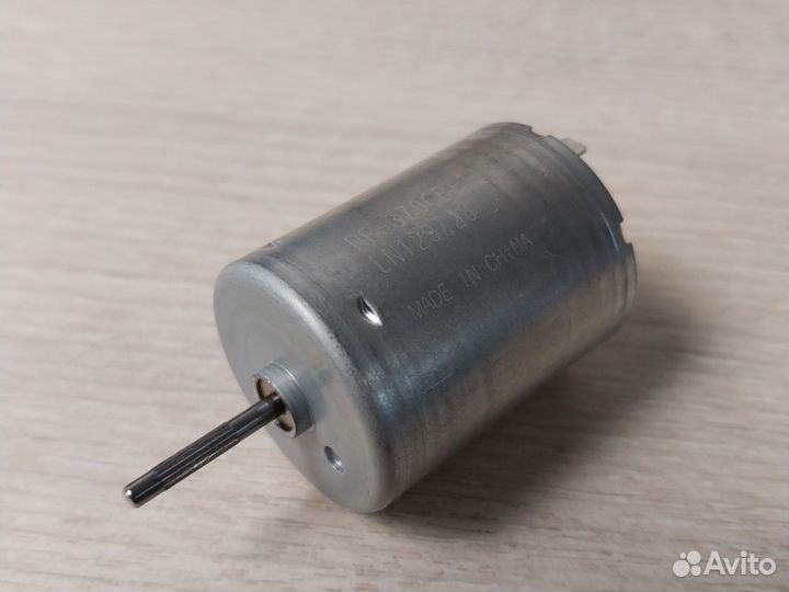 Моторчик привода заслонки печки RF-370CB-11670