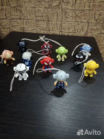 Игрушки из киндера