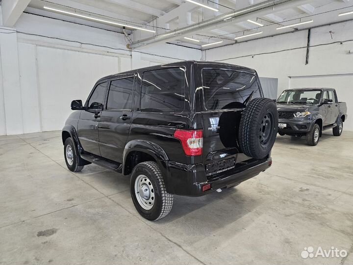 УАЗ Patriot 2.7 МТ, 2024, 10 км