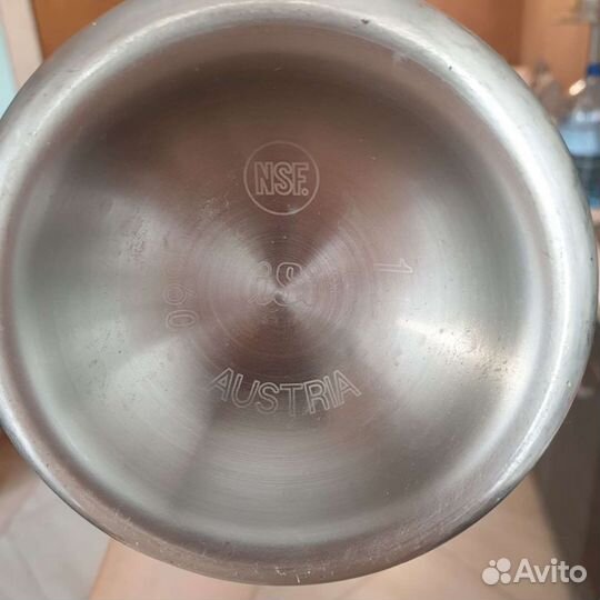 Сифон кремер isi красный