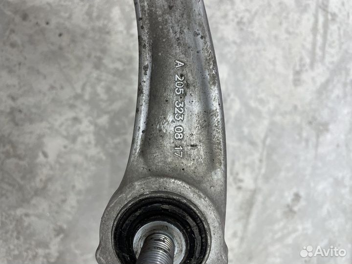 Стойка стабилизатора Mercedes E-class W213