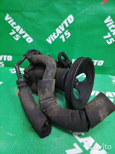 Насос гидроусилителя руля Toyota Town Ace CR30 2C