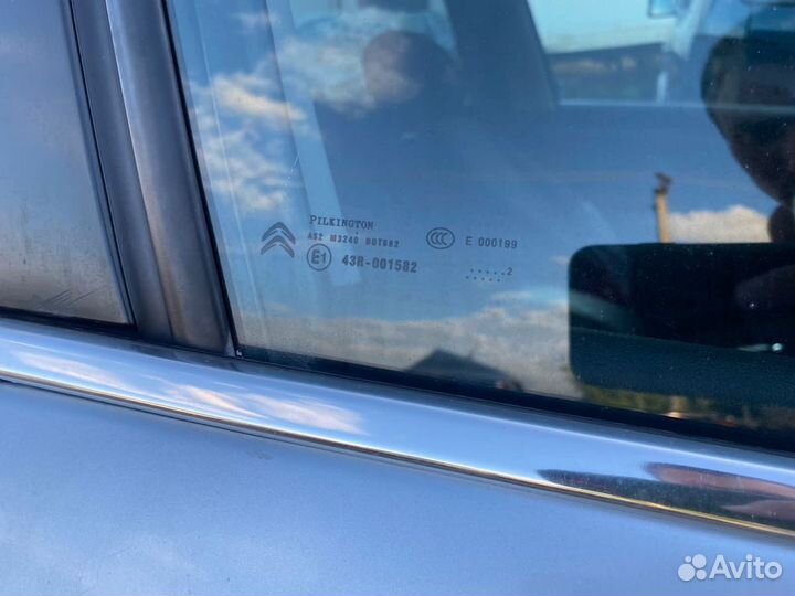 Стекла дверные Citroen C4 2