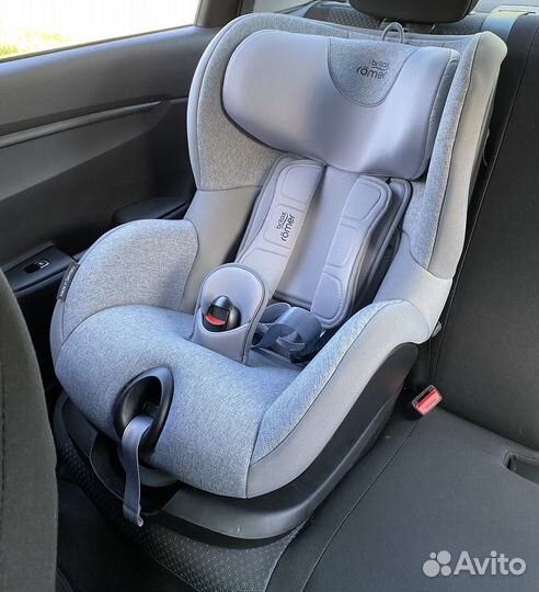 Детское автокресло britax romer trifix 2 i size