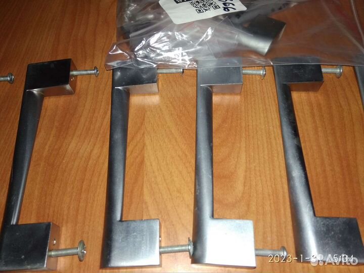 Мебельные ручки