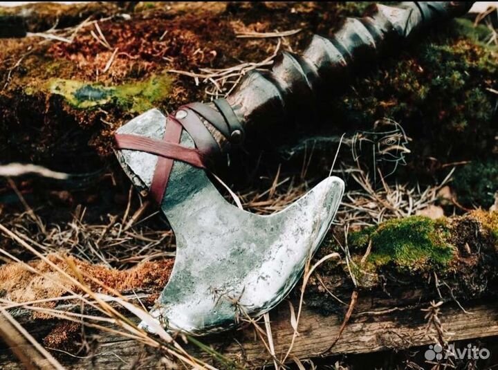 Кованый топор Акке