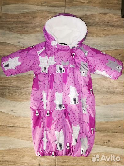 Демисезонный комбинезон для девочки