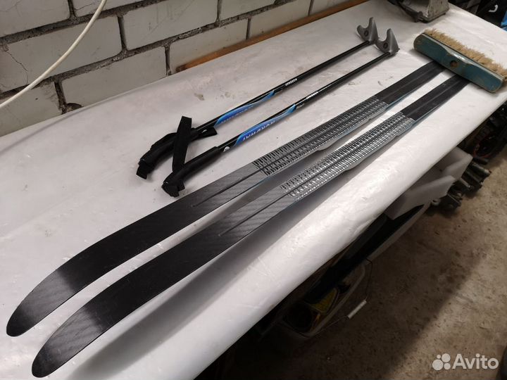 Беговые лыжи детские 130 см