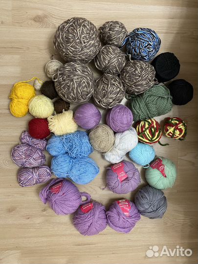 Пряжа набор.Продаю только набором