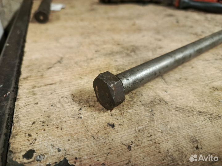 Задняя ось на мотоцикл восход