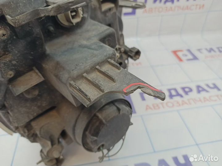 Фара левая Nissan X-Trail (T31) 26060-JG45A. Дефекты