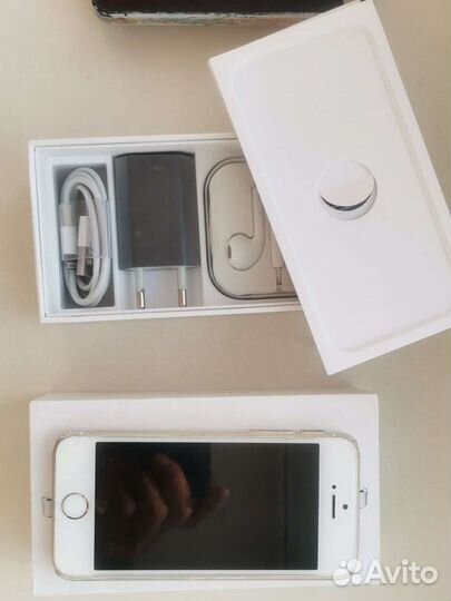 Телефон iPhone 5s (2шт.)