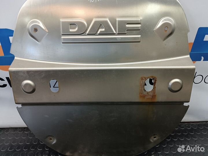 1670955 Накладка глушителя передняя